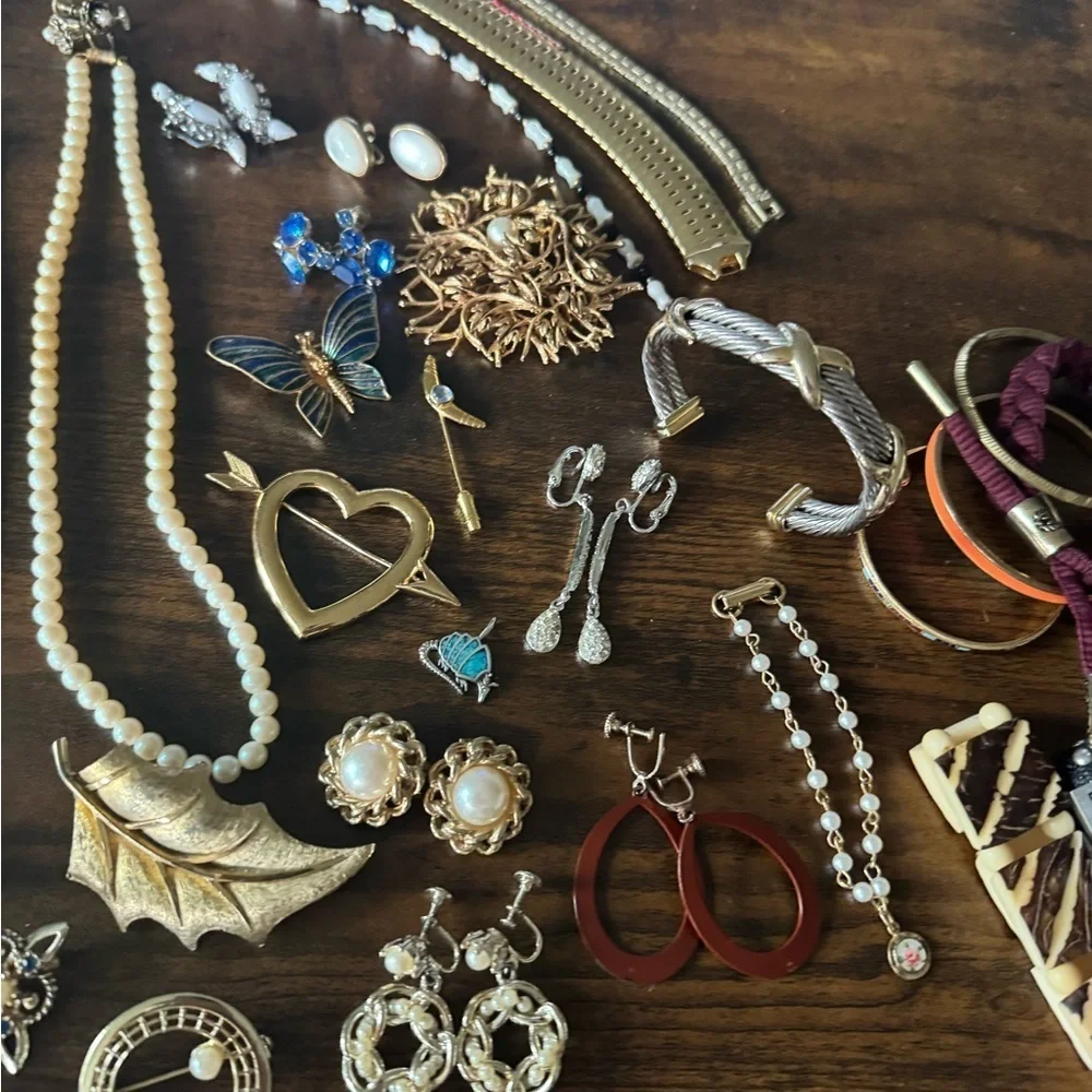 Vintage to Now Rhinestone Jewelry Lot Some Signed Swarovski Hobe Napier Monet - Picture 8 of 15